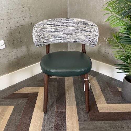 Showroom Product Name 38